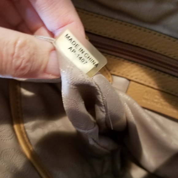 Michael Kors crossbody bag - Picture 5 of 6